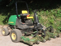Ride-on mower training courses in Devon, Wales & South  West with Hush Farms.